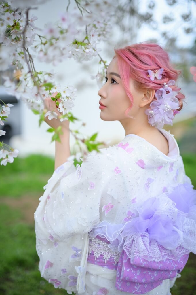 Elegant lace kimono photoshoot in Asakusa Tokyo