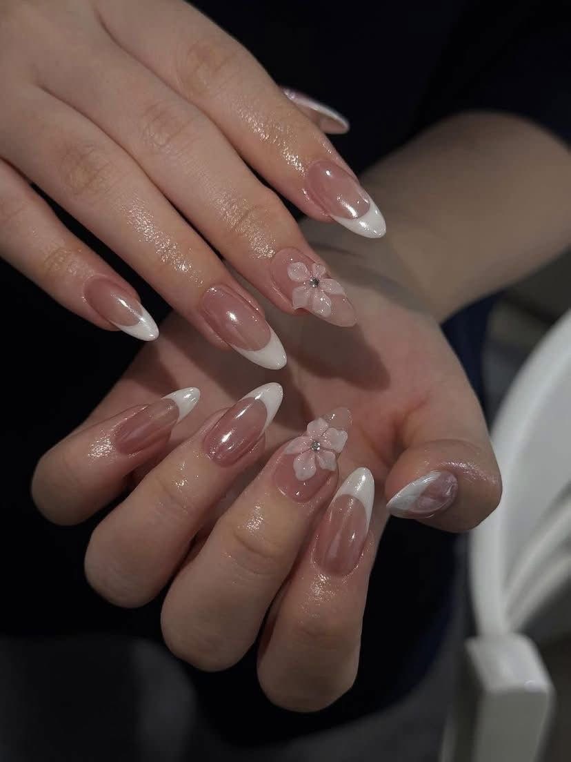 White French gel nails with small flower accents on natural nails, Miao Nail Asakusa